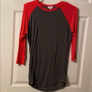 Grey and red half sleeve tee